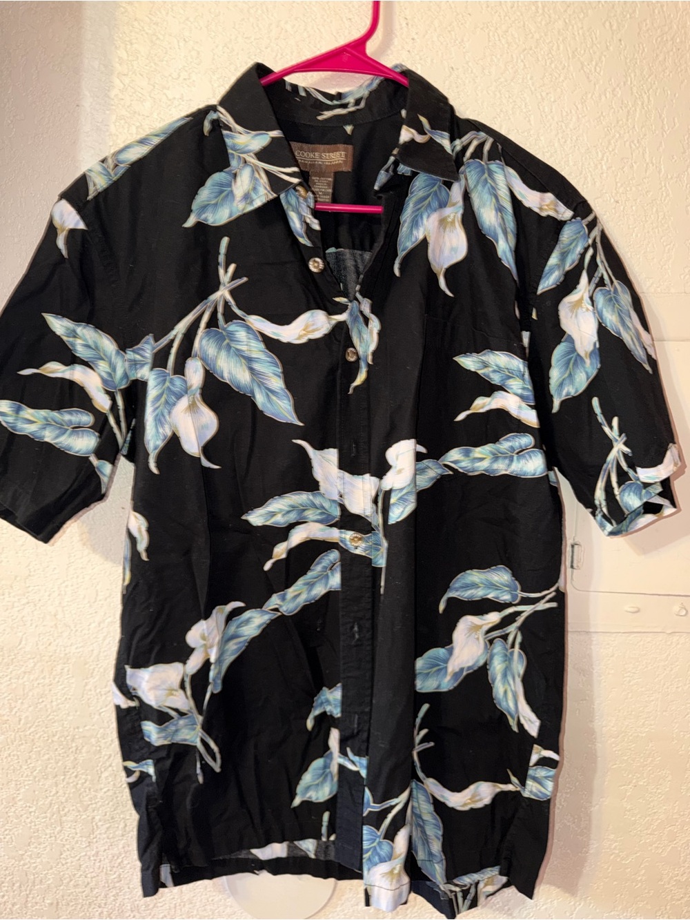 Black Floral Camp-Collar Button-Down Shirt - Blue Leaf Print
